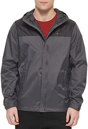 Tommy Hilfiger Men’s Lightweight Breathable Waterproof Hooded Jacket