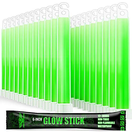 EVERLIT 24 Glow Sticks – 6 Inches Light Sticks for First Aid Kit, Parties, Camping, Hiking, Outdoor, Disasters, Emergencies Up to 12 Hours Duration…Bulk (24 Pack, Green)